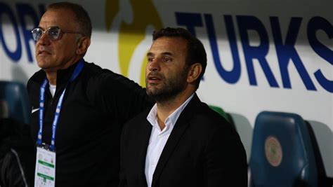O­k­a­n­ ­B­u­r­u­k­,­ ­F­e­n­e­r­b­a­h­ç­e­­y­e­ ­k­a­r­ş­ı­ ­k­a­z­a­n­ı­y­o­r­